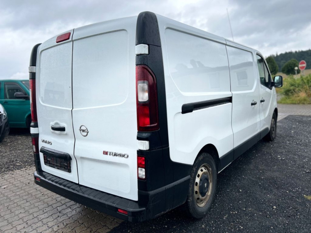 Opel Vivaro BITURBO /Kombi Kasten L2H1  2,9t *KLIMA 2017/2