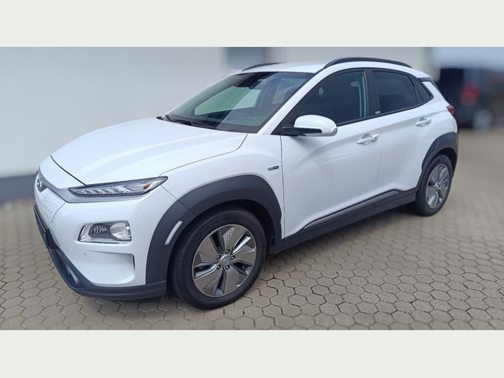 Hyundai Kona Style Plus Elektro 64kWh Navi-AssistPaket 2021/4