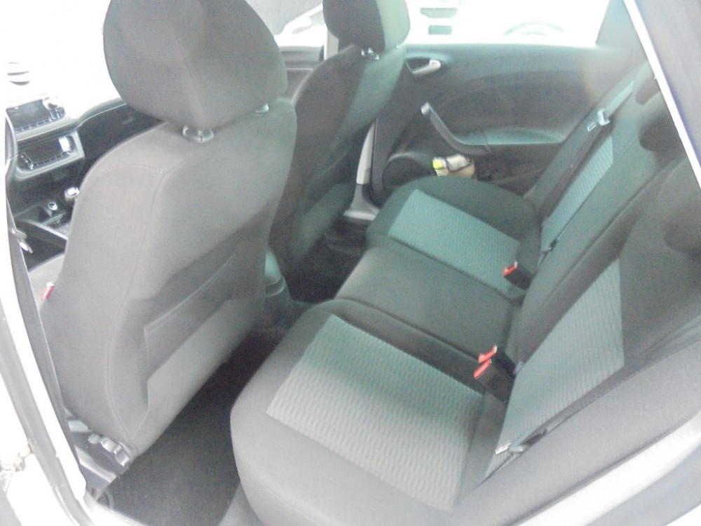 Seat Ibiza 1.6 TDI CR 77kW FR ST. Euro5 2012/2