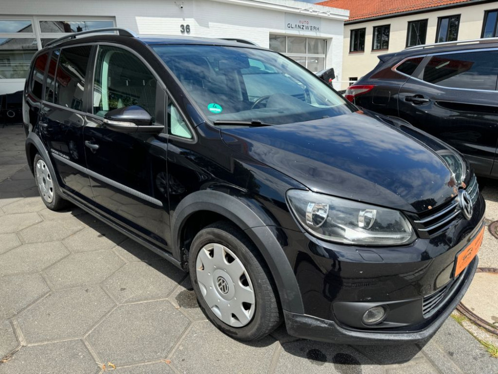 Volkswagen Touran Cross 2,0 TDI 2011/5