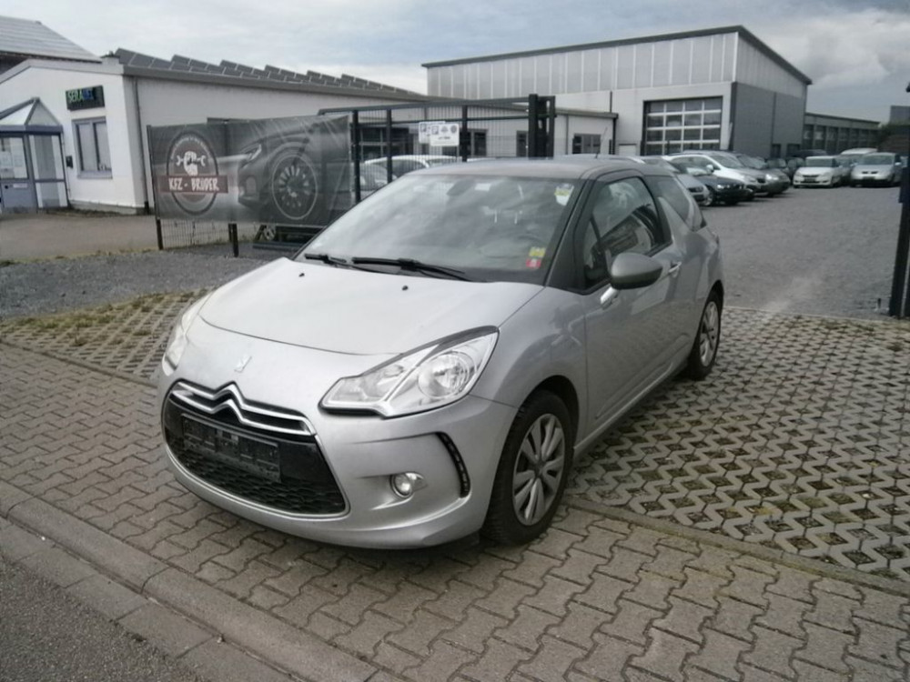 Citroën DS3 PureTech VTi 82 Opéra Blue 2013/9