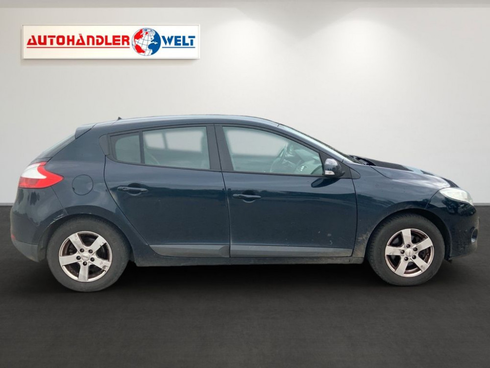 Renault Megane 1.6i 2009/3