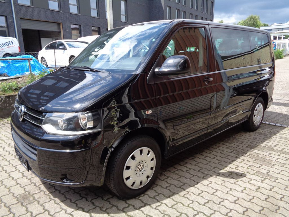 Volkswagen T5 Caravelle 2.0 TDI, DSG, PDC, Navi, 8 Sitze 2012/6