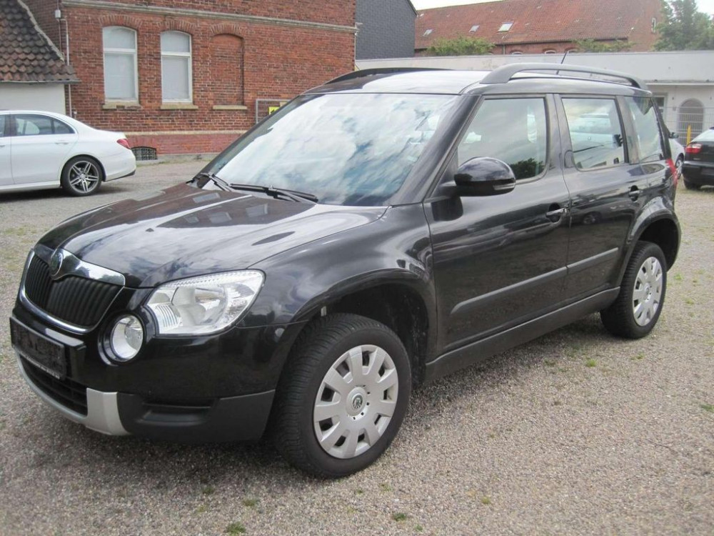 Skoda Yeti Active Plus Edition-1Hand-TÜV AU NEU 2013/12