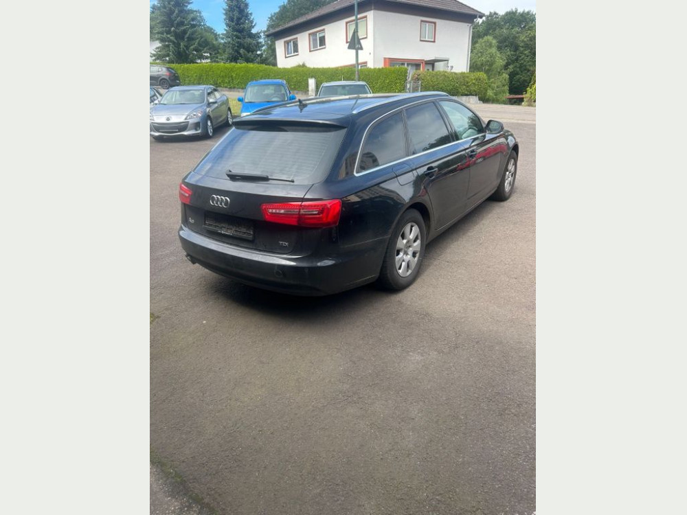 Audi A6 2.0 TDI , Avant,Turbolader defekt  vollfarber 2013/2