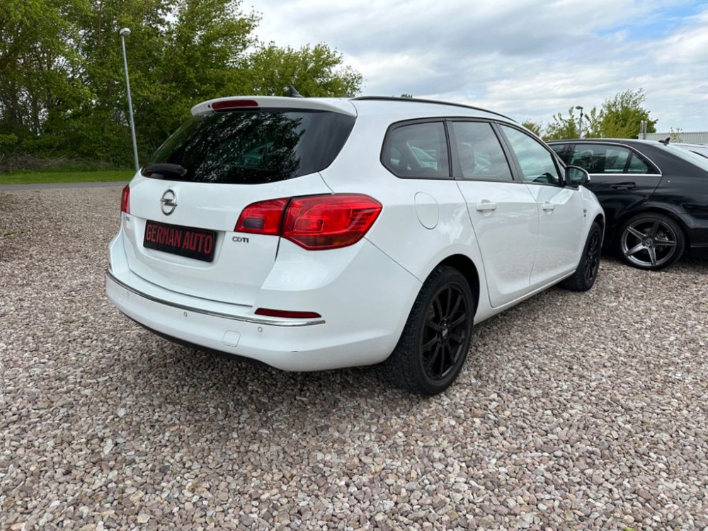 Opel Astra J Sports Tourer 150 Jahre  1.7 Navi 2012/11