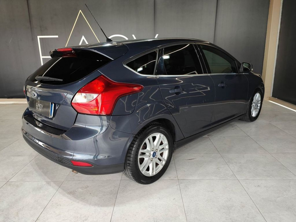 Ford Ford Focus 5p 1.6 Titanium Gpl 120CV 2014/8