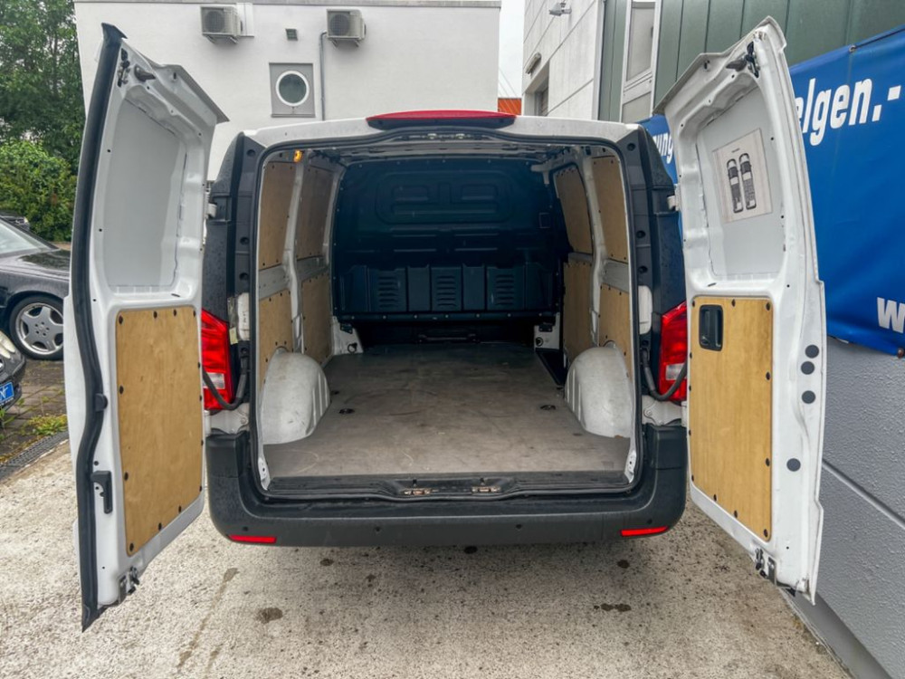 Mercedes-Benz Vito Kasten 111 CDI lang/Klima/Navi/Turboschaden 2019/8