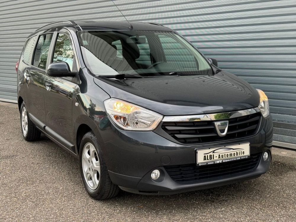 Dacia Lodgy Laureate  Navi  Freisprechanlage 1.Hand ** 2012/8