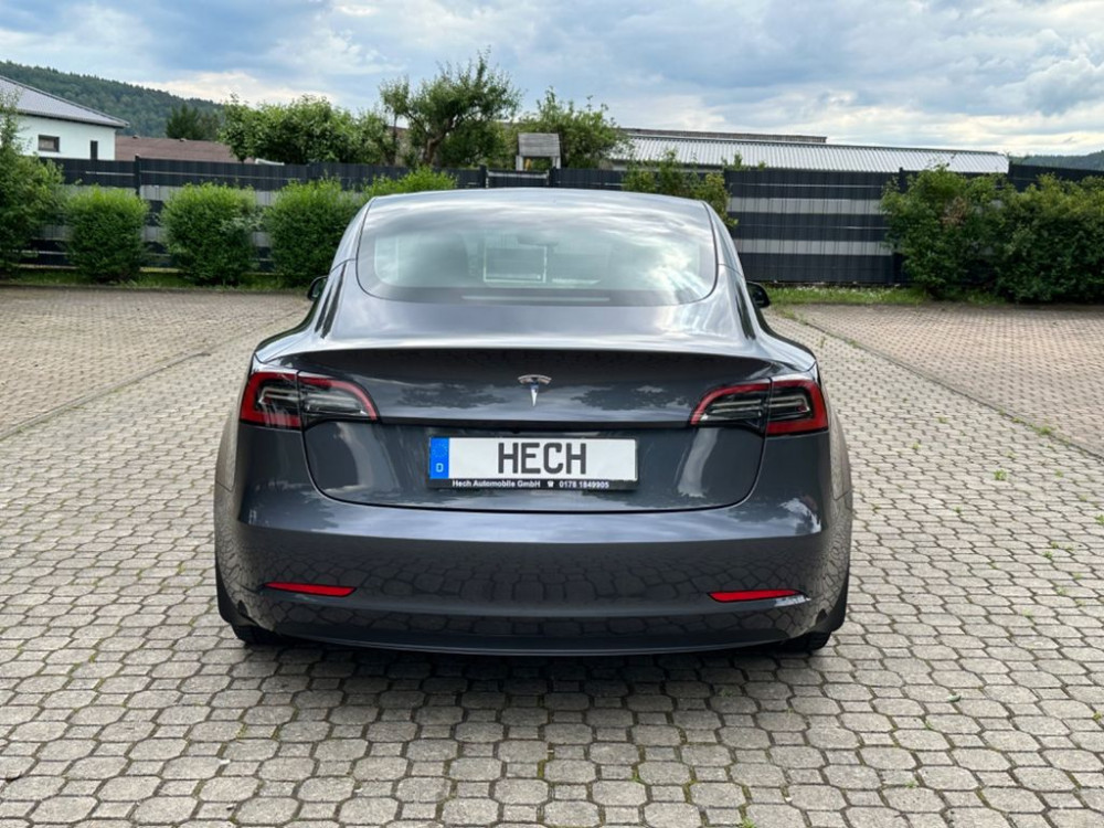 Tesla Model 3 Standard Range Plus RWD 2023/2