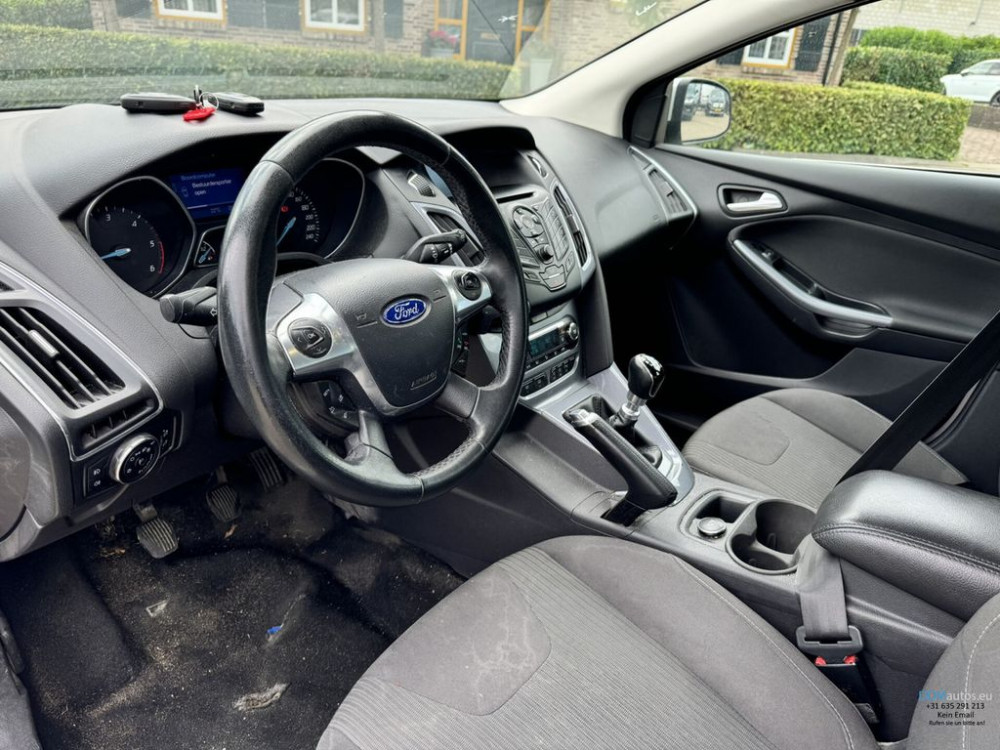 Ford Focus Wagon 1.6 TDCI Lease Titanium Navi/Climate 2013/1