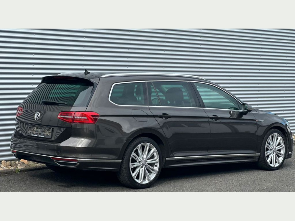 Volkswagen Passat Variant Highline/ R-Line/4Motion/TÜV/DSG 2015/10