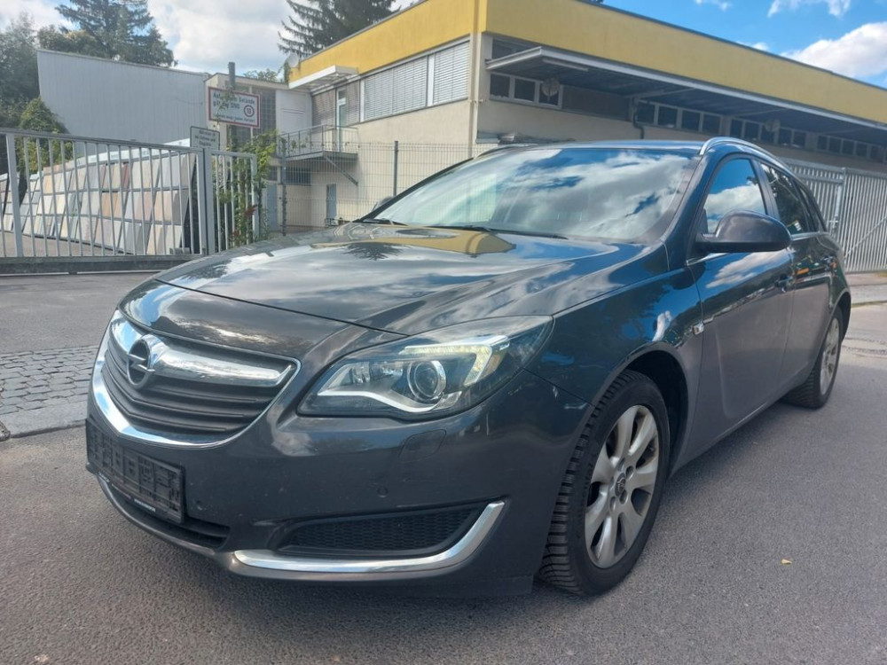 Opel Insignia A Sports Tourer Business Edition 2015/10