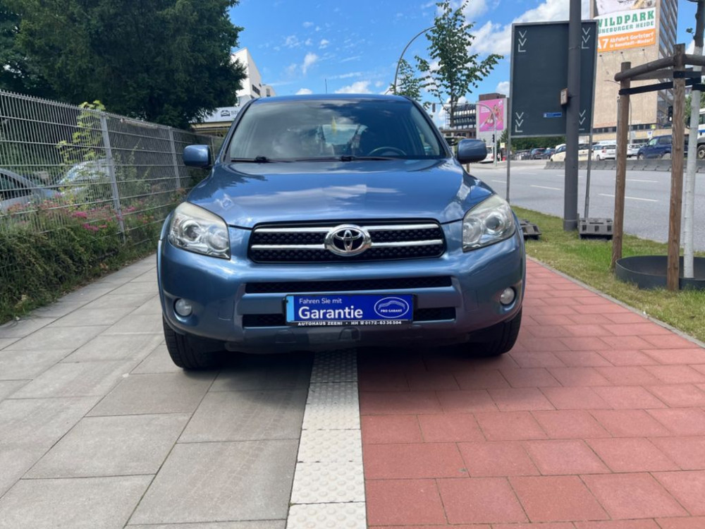 Toyota RAV 4 4 Executive  Navi + Leder+keyless 2007/3