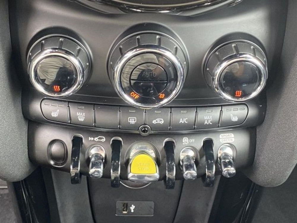 MINI Cooper SE Sports.Kamera Navi Sitzh.Temp.LED 17" 2021/3