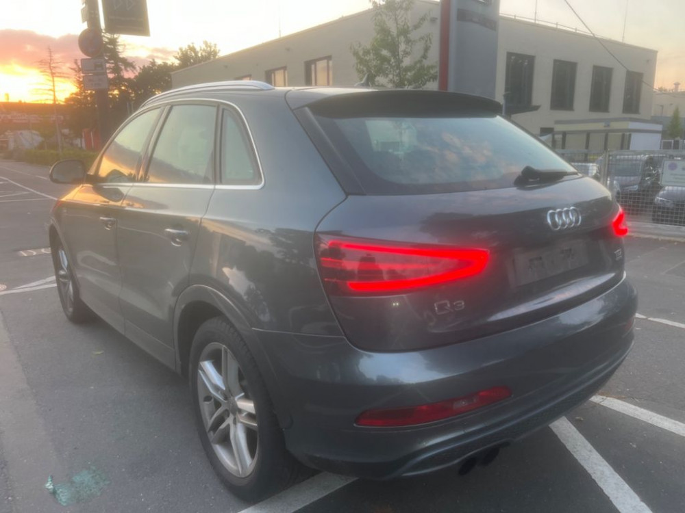 Audi Q3 2.0 TDI 130kW quattro *S-line*Navi*Leder* 2014/1