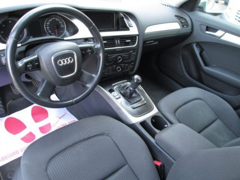 Audi AUDI A4 Avant 2.0 TDI 143cv F.AP. - CARROZZERIA 2009/5