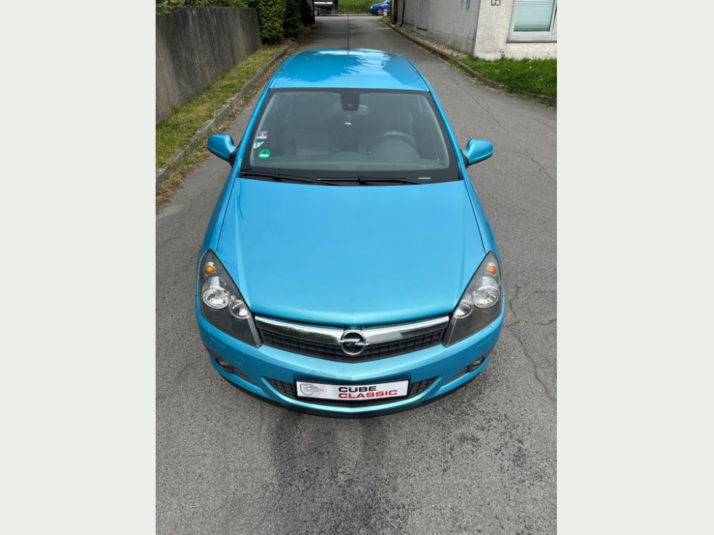 Opel Astra GTC 1.4 Twinport ecoFLEX Edition 2009/10