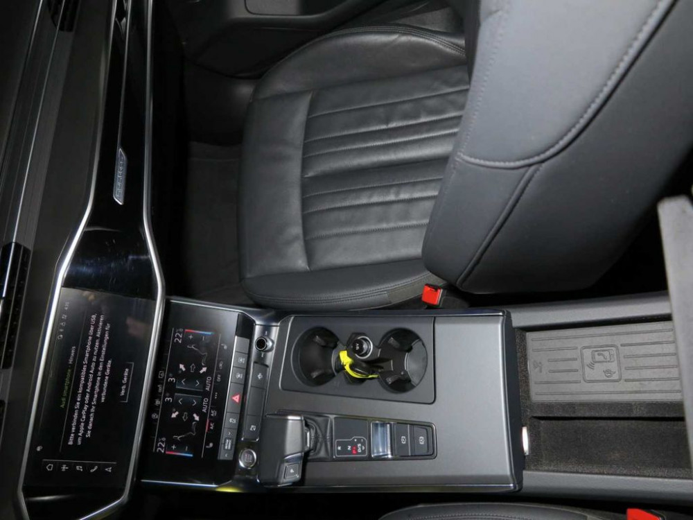 Audi A6 Avant 45 TDI3.0V6 SCR quatt tip Navi DAB LED 2019/11