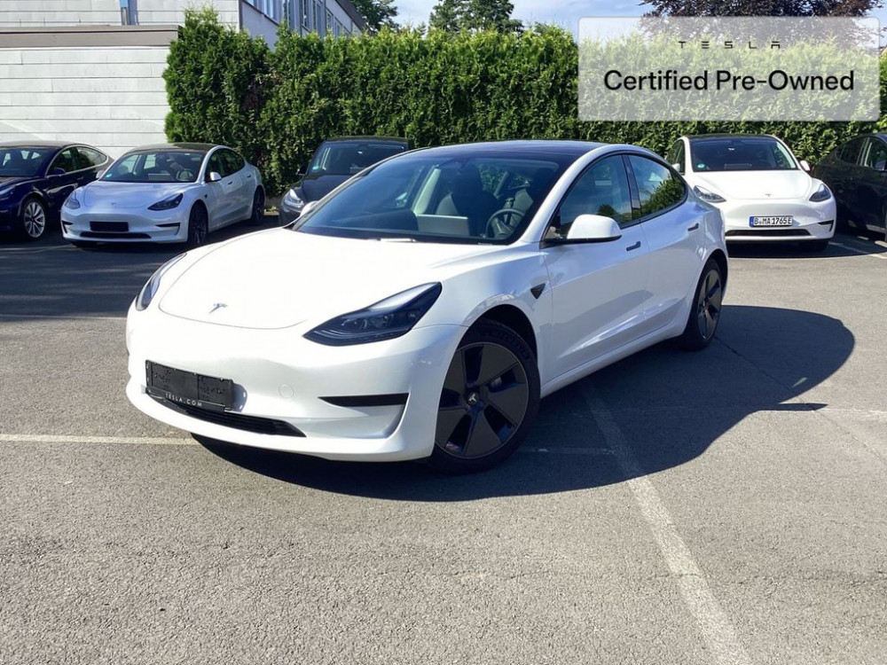 Tesla Model 3 Standard Range 2023/3