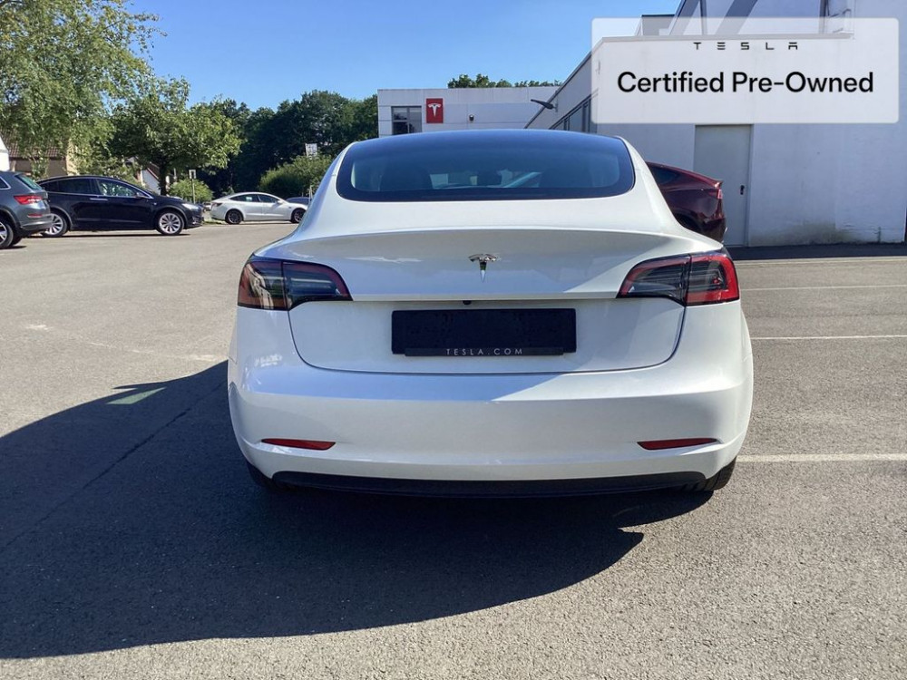 Tesla Model 3 Standard Range 2023/3