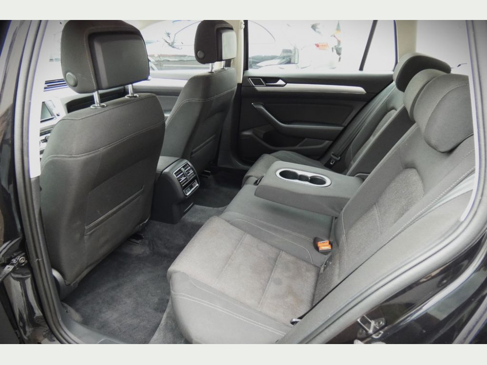 Volkswagen Passat Variant 2.0 TDI Comfortline BMT 2016/8