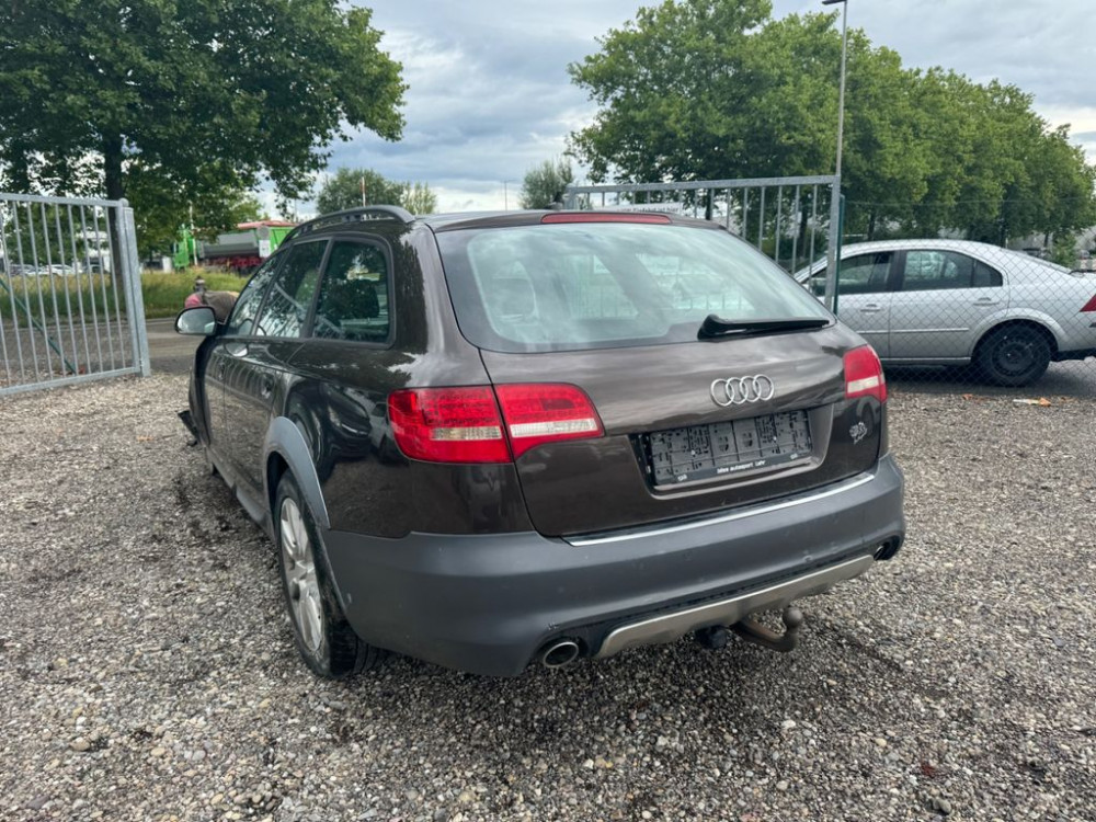 Audi A6 Allroad quattro 3.0 TDI 2011/4