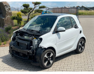 Smart ForTwo coupe EQ LED SHZ GLASDACH