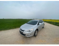 Opel Astra J Sports Tourer Selection