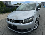 Volkswagen Touran 2.0TDI Highline 7-SITZER*